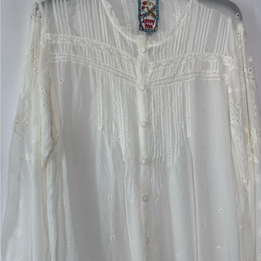 Johnny Was White Long Sleeve Pleated Blouse - Size L - Like New - Picture 6 of 9